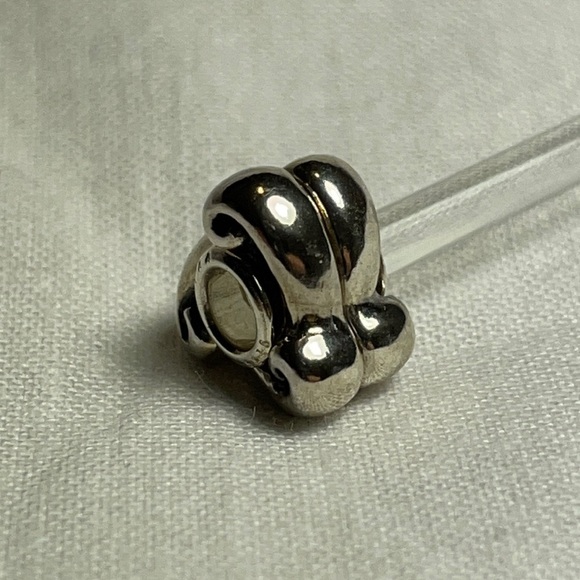 Trollbeads Jewelry - Trollbeads Rolling Waves (Retired)
